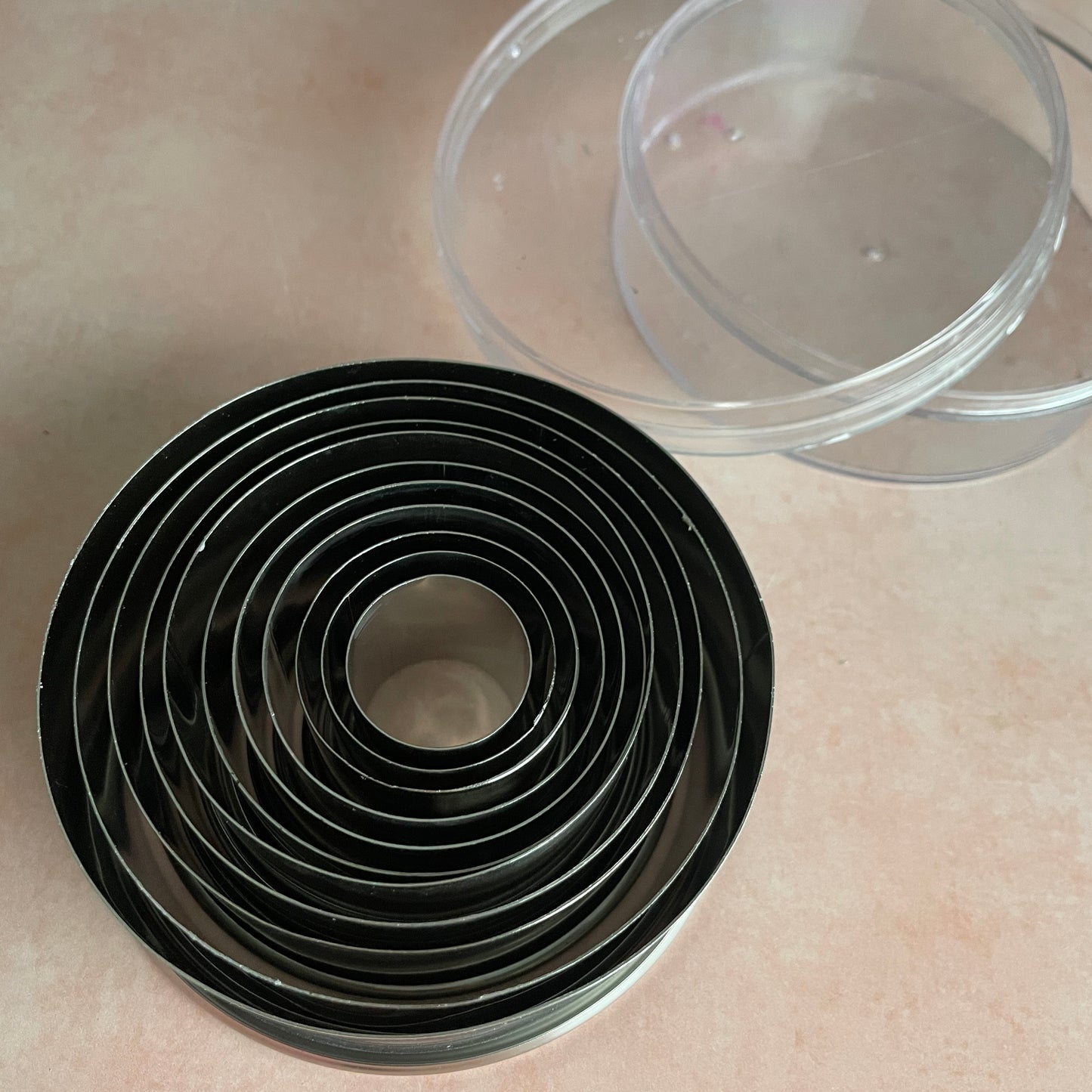 Metal Round circle polymer clay cutter set of 11 - NO case