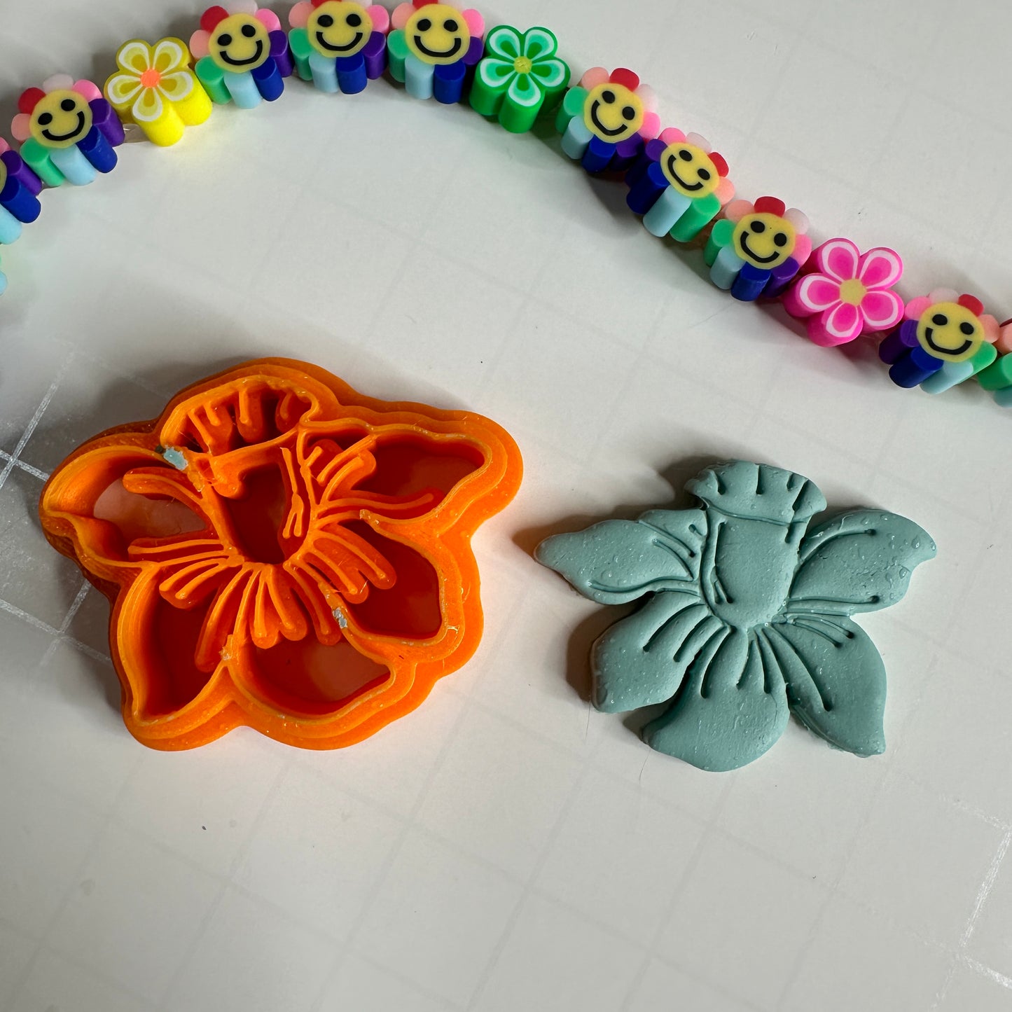 Daffodil March Birth Flower Polymer Clay Impression Cutter – 1.5 Inch Tall | Detailed Flower Design