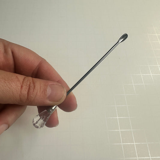 Metal glitter or powder non-static scooping spoon