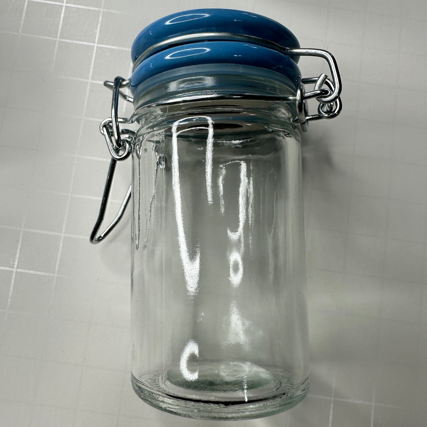 Perfect Pour Jar for Liquid Polymer Clay – 2oz Glass Jar with Lid | Choose Black, Yellow, Blue, or Pink