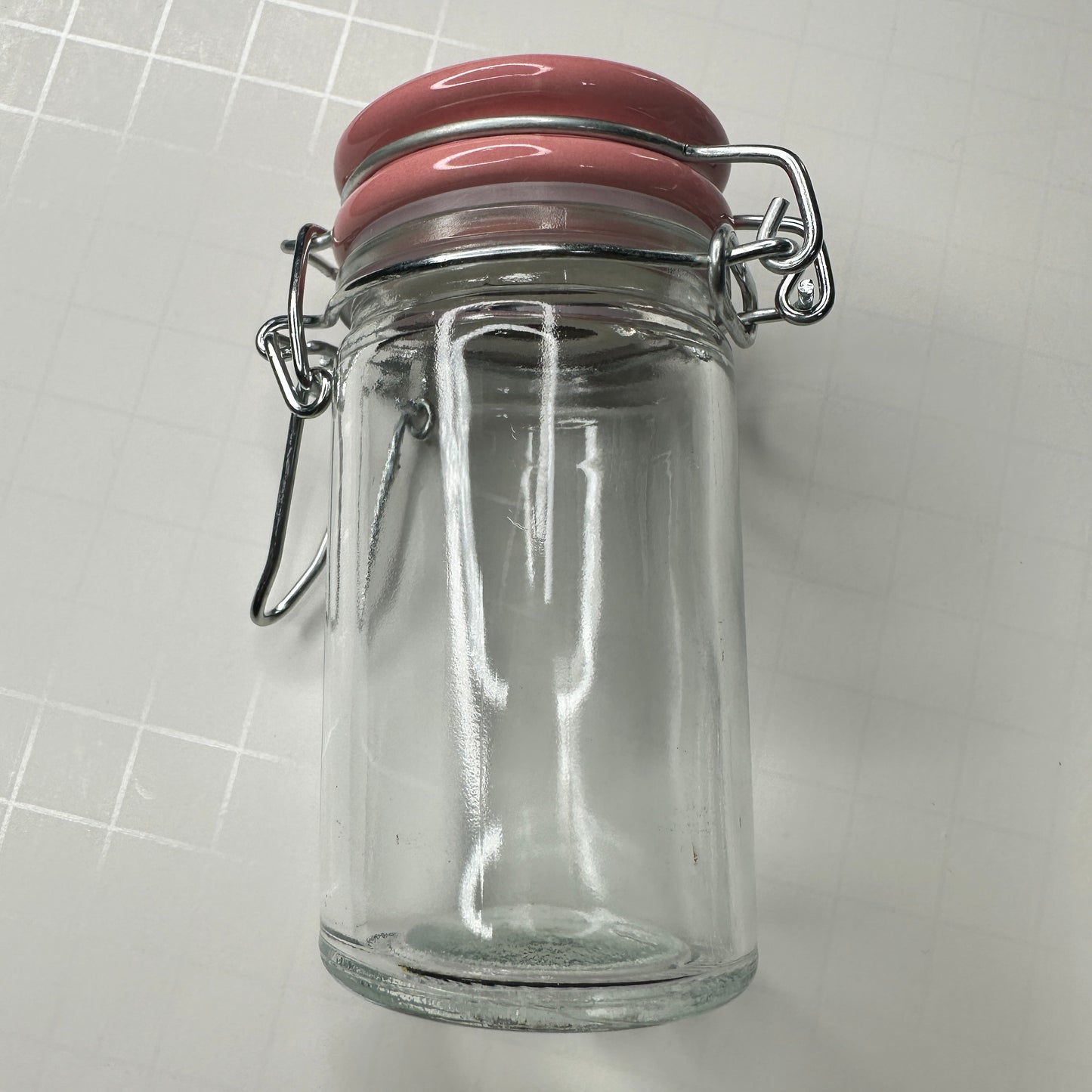 Perfect Pour Jar for Liquid Polymer Clay – 2oz Glass Jar with Lid | Choose Black, Yellow, Blue, or Pink