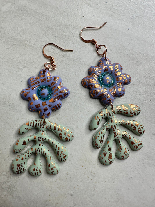 Floopy Flower Polymer Clay Cutter Set – 2-Piece Earring Cutter | Whimsical Flower + Abstract Leaf