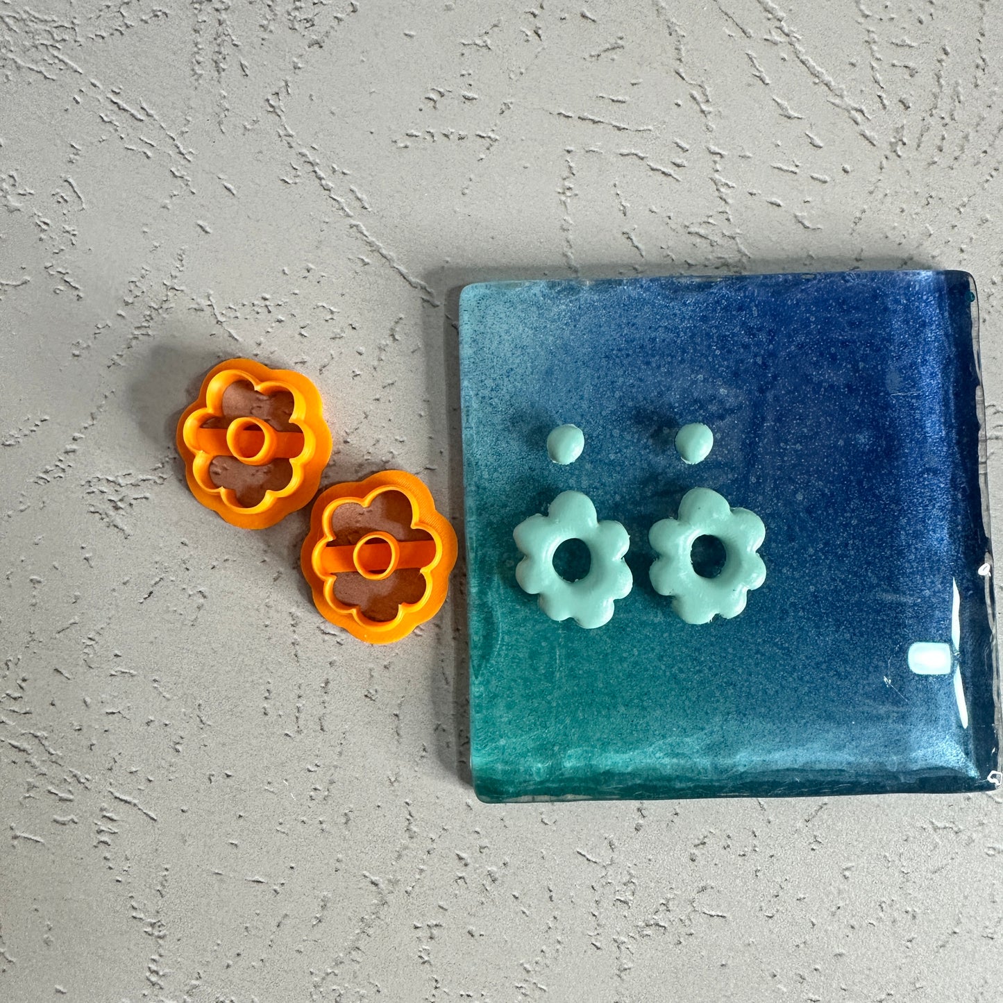 Something About Sally – Flower Donut Cutter Set for Polymer Clay Earrings