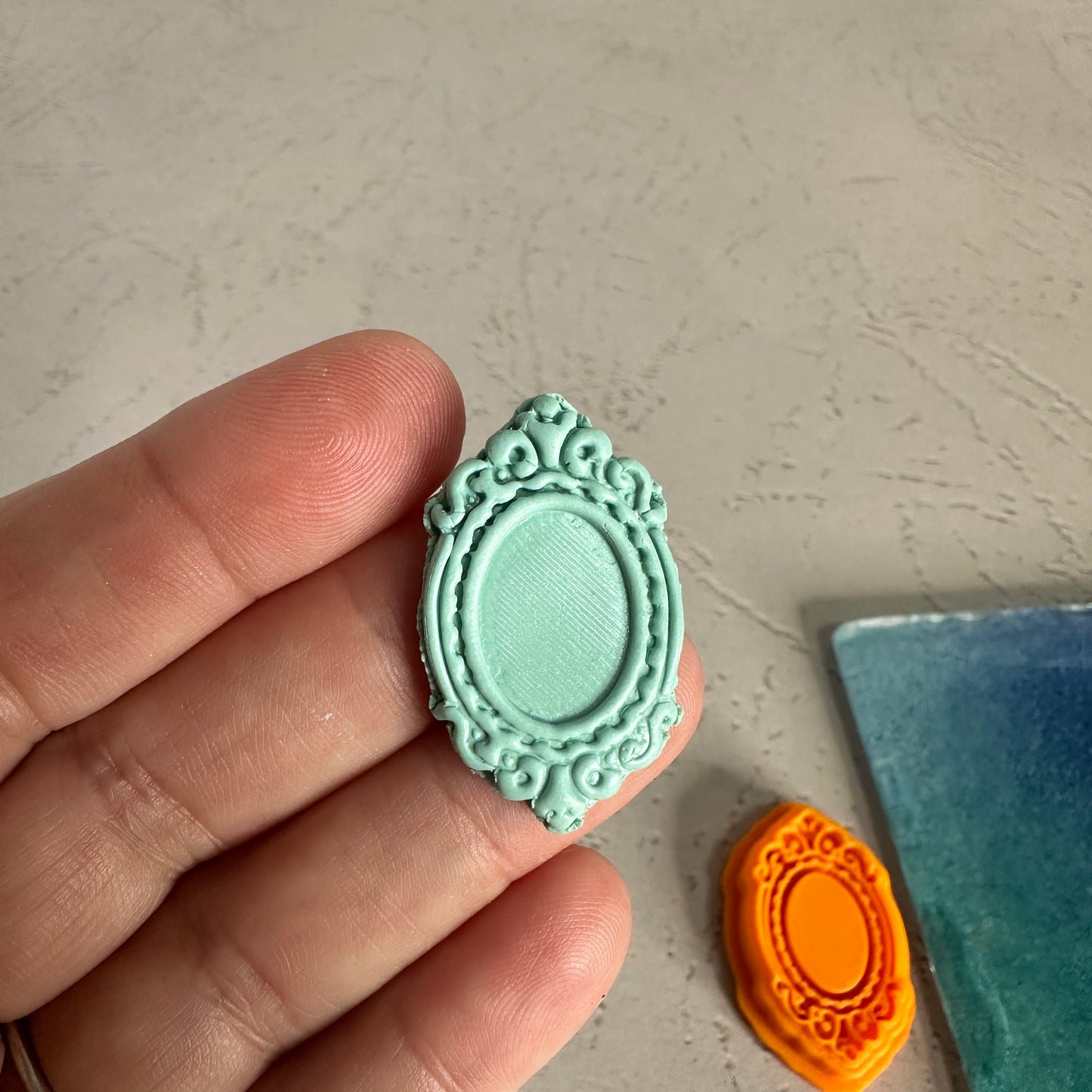 Full Press cameo polymer clay Intricate Vintage Frame cutter