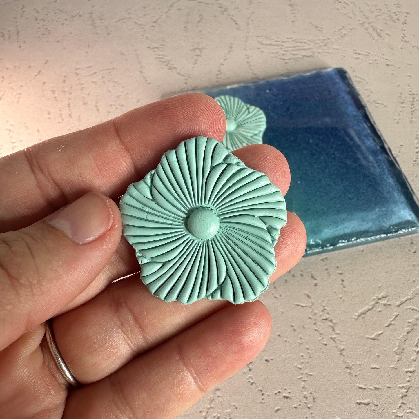 Spin Flower Clay Cutter Set – Mirrored Pair for Earrings or Pendants