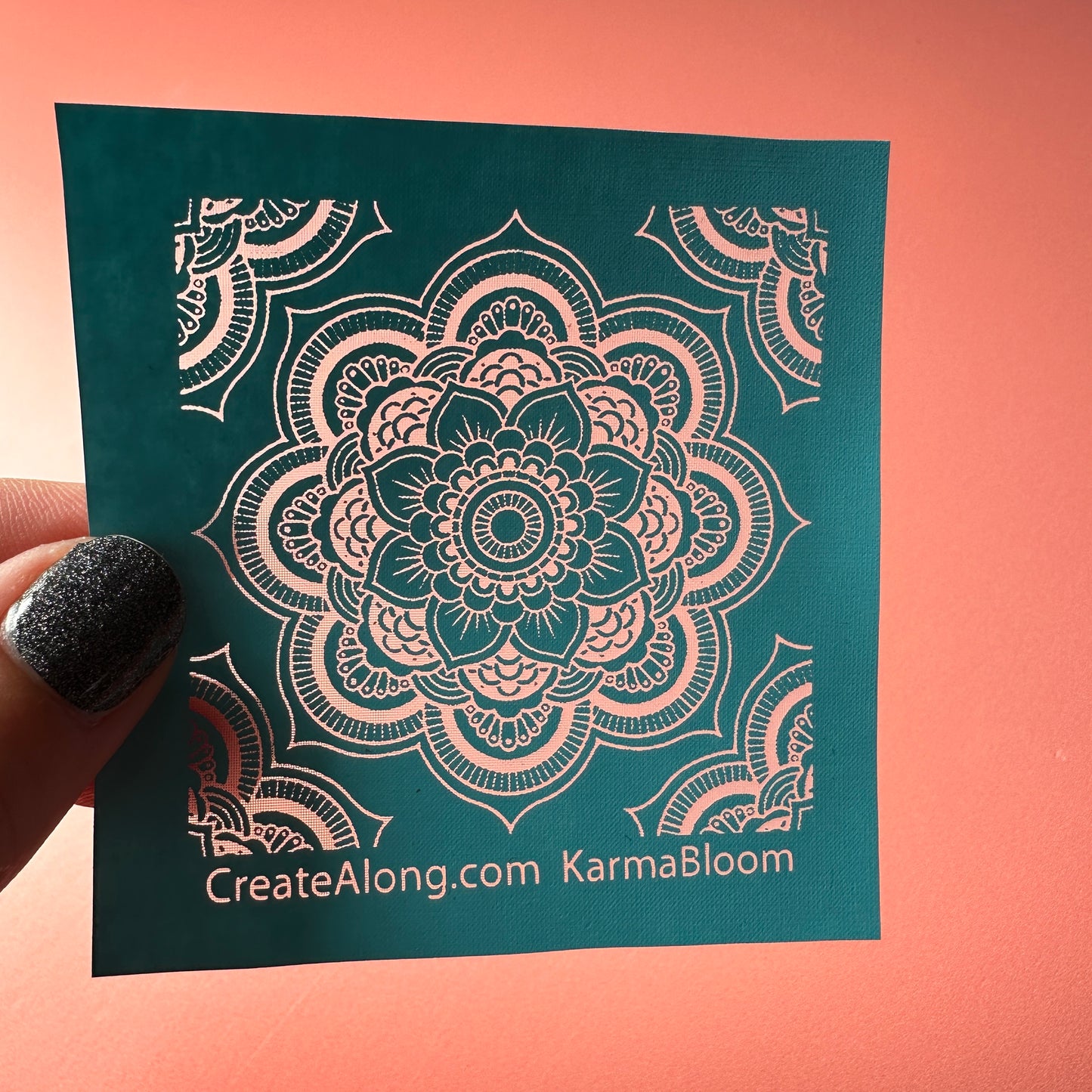 Clay Stencil Scalloped Serenity Mini Mandala silkscreen set