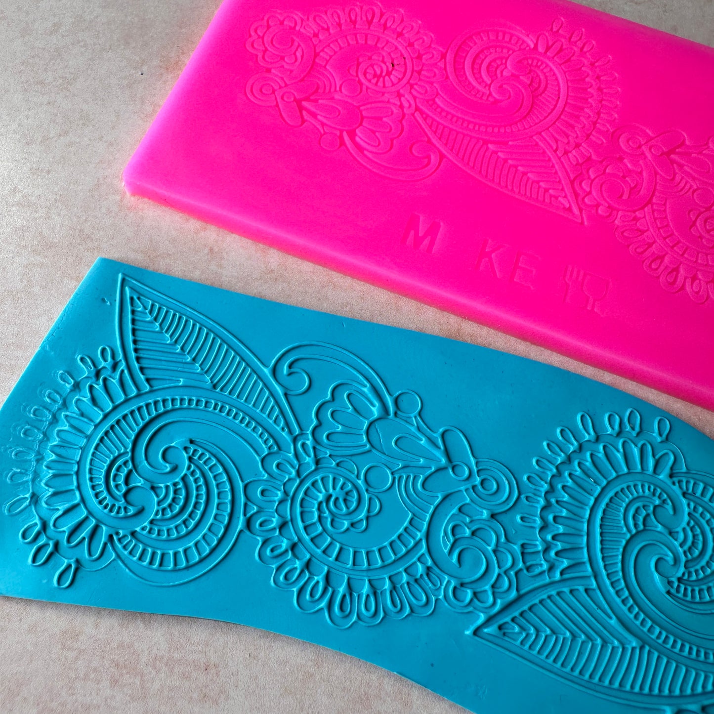 Henna Lace Flowers Silicone sugar mat backfill clay mold