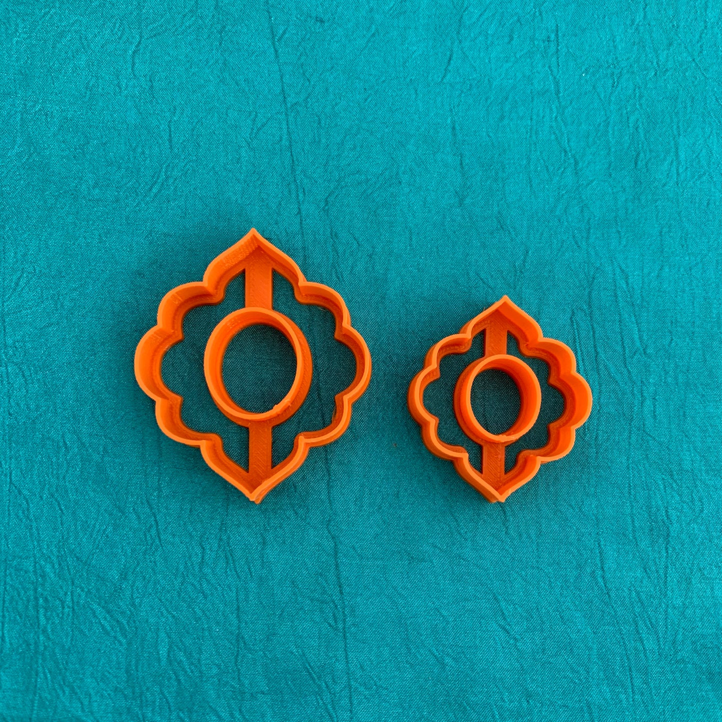 Ruffled Kiss Set with Center Hole Design Jewelry size Set of 2 polymer clay Cutters - Polymer Clay TV tutorial and supplies