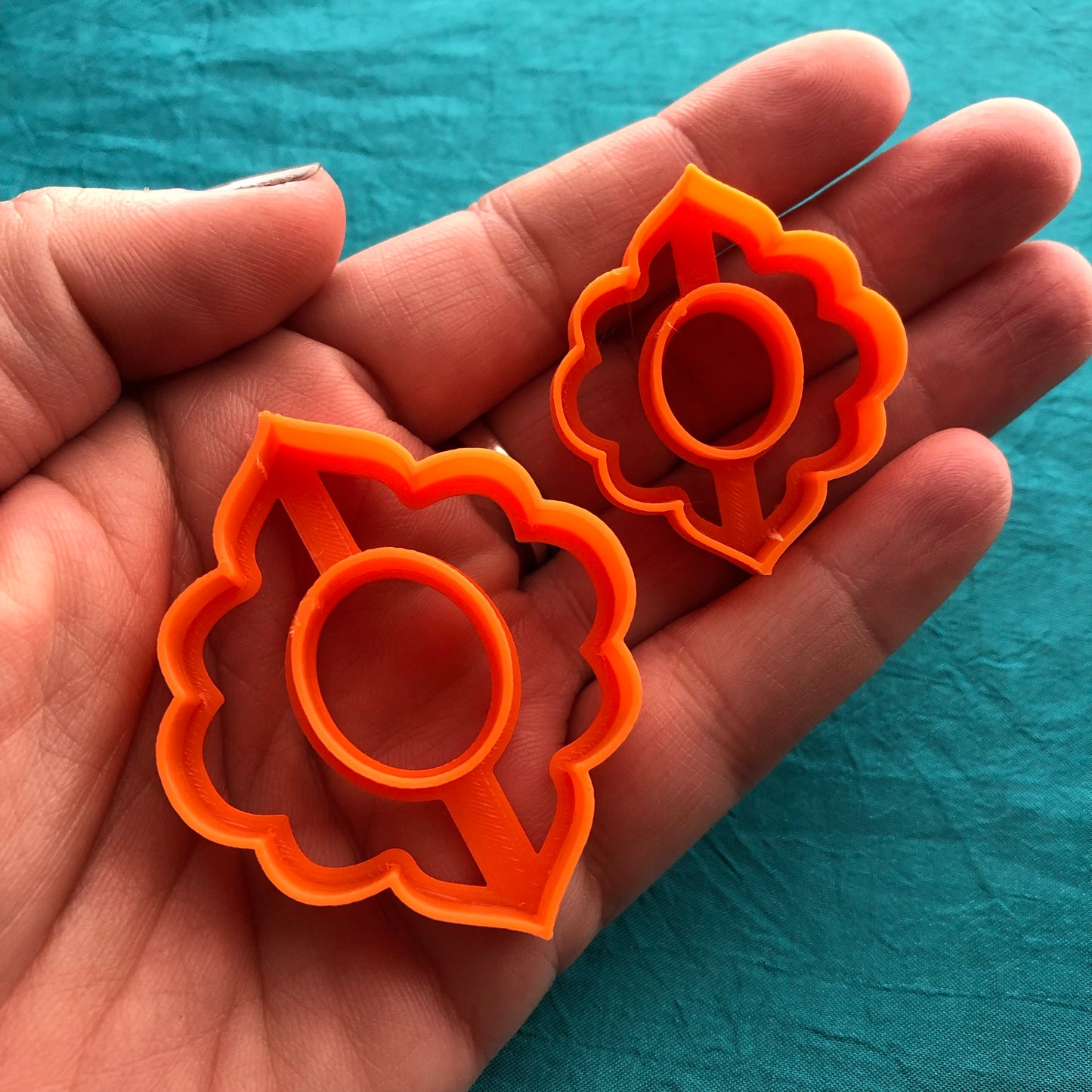 Ruffled Kiss Set with Center Hole Design Jewelry size Set of 2 polymer clay Cutters - Polymer Clay TV tutorial and supplies