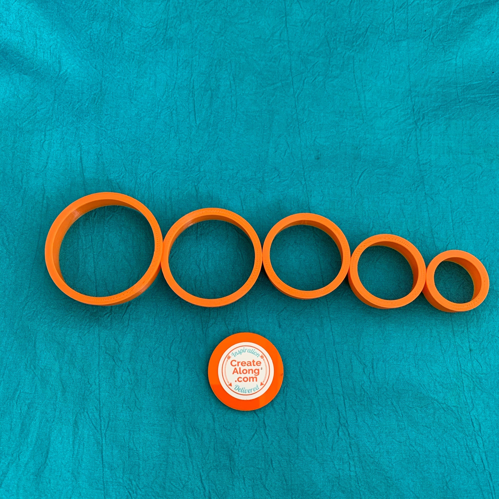 Perfect seamless Circles Jewelry Sized set of 5 Cutters for Polymer Clay and Mixed Media - Polymer Clay TV tutorial and supplies