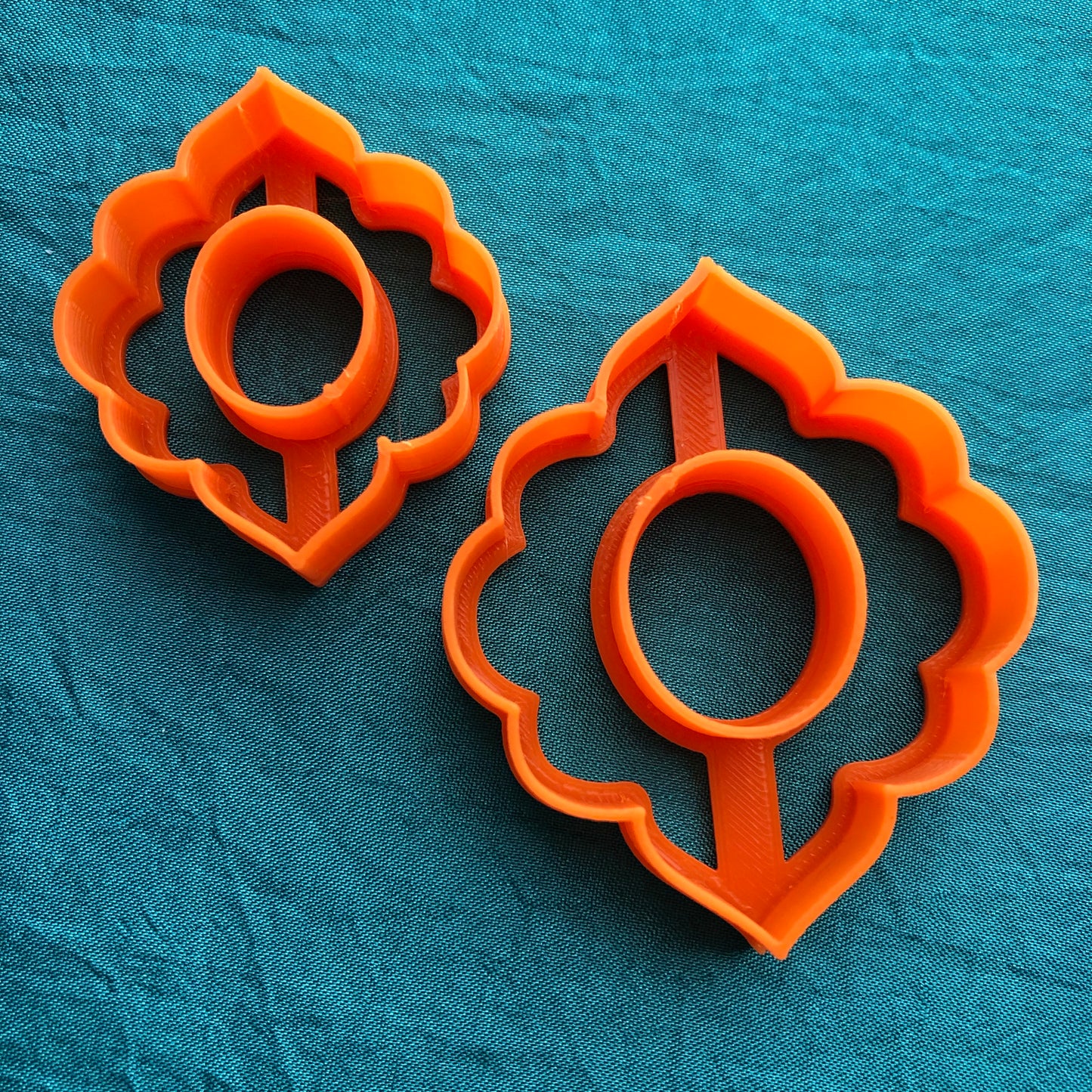 Ruffled Kiss Set with Center Hole Design Jewelry size Set of 2 polymer clay Cutters - Polymer Clay TV tutorial and supplies
