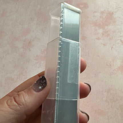 Clay Blade short 4 inch slight flex with case - Create Along 