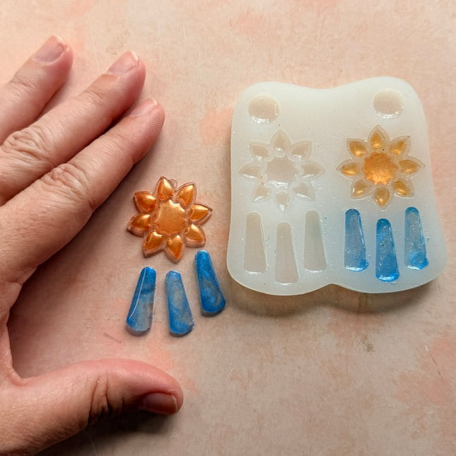 Sun Flower with Drops Silicone UV resin liquid clay mold