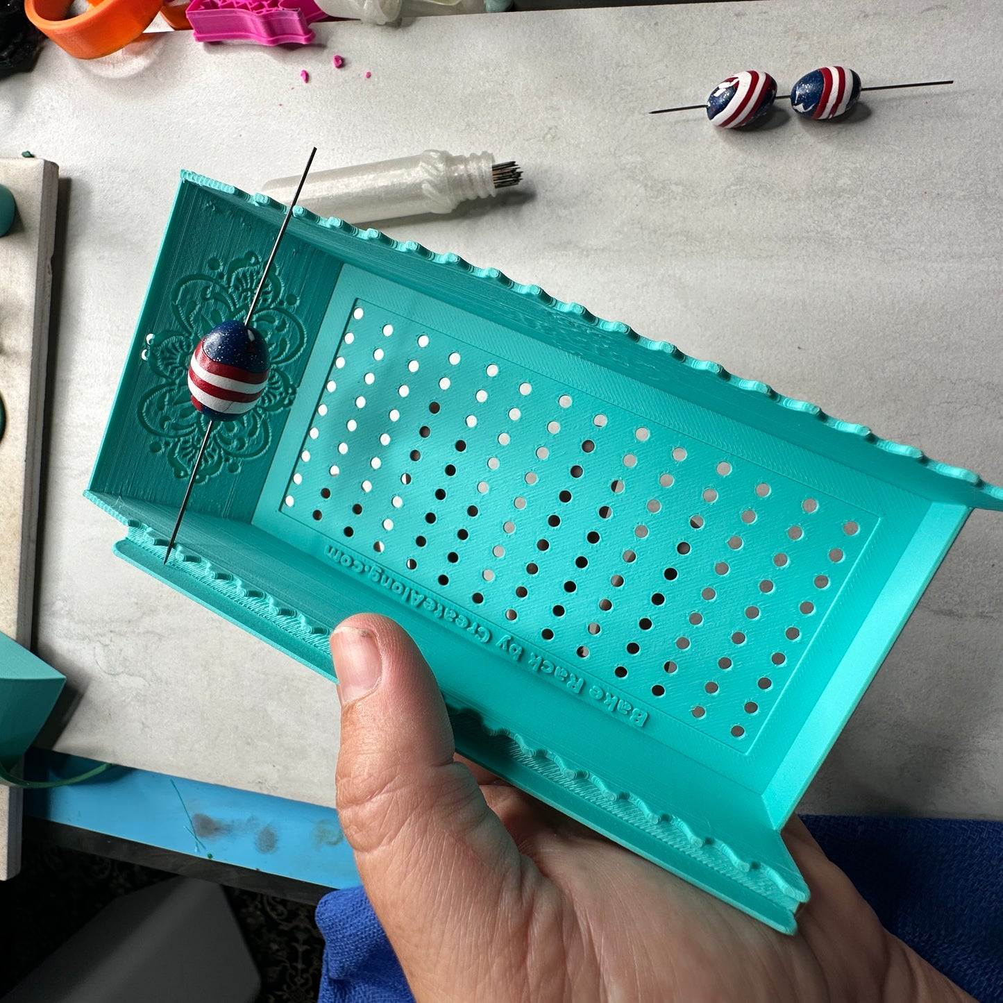Bead Baking and Drying Rack small, includes 20 bead pins in protective case