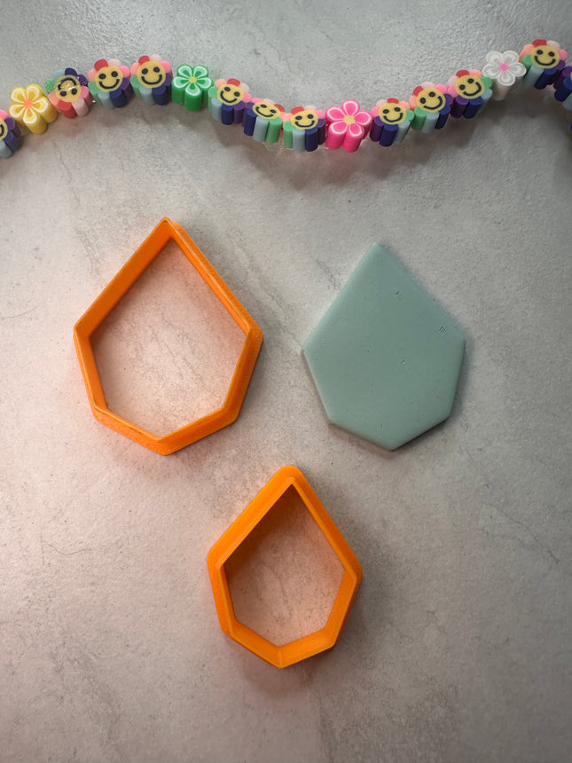 Earring Basics Diamond Point Teardrop Rounded polymer clay cutter - Create Along 