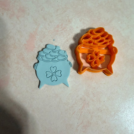 Celtic Collection - Pot of Gold polymer clay cutter