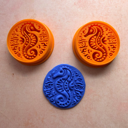 Seahorse Mirrored Stamp and Cutter Set | 1.5 Inch