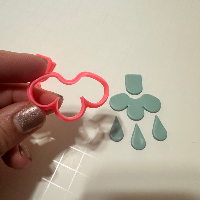 3 Petal Drop arch teardrop polymer clay cutter set Easter Spring Flower - Create Along 