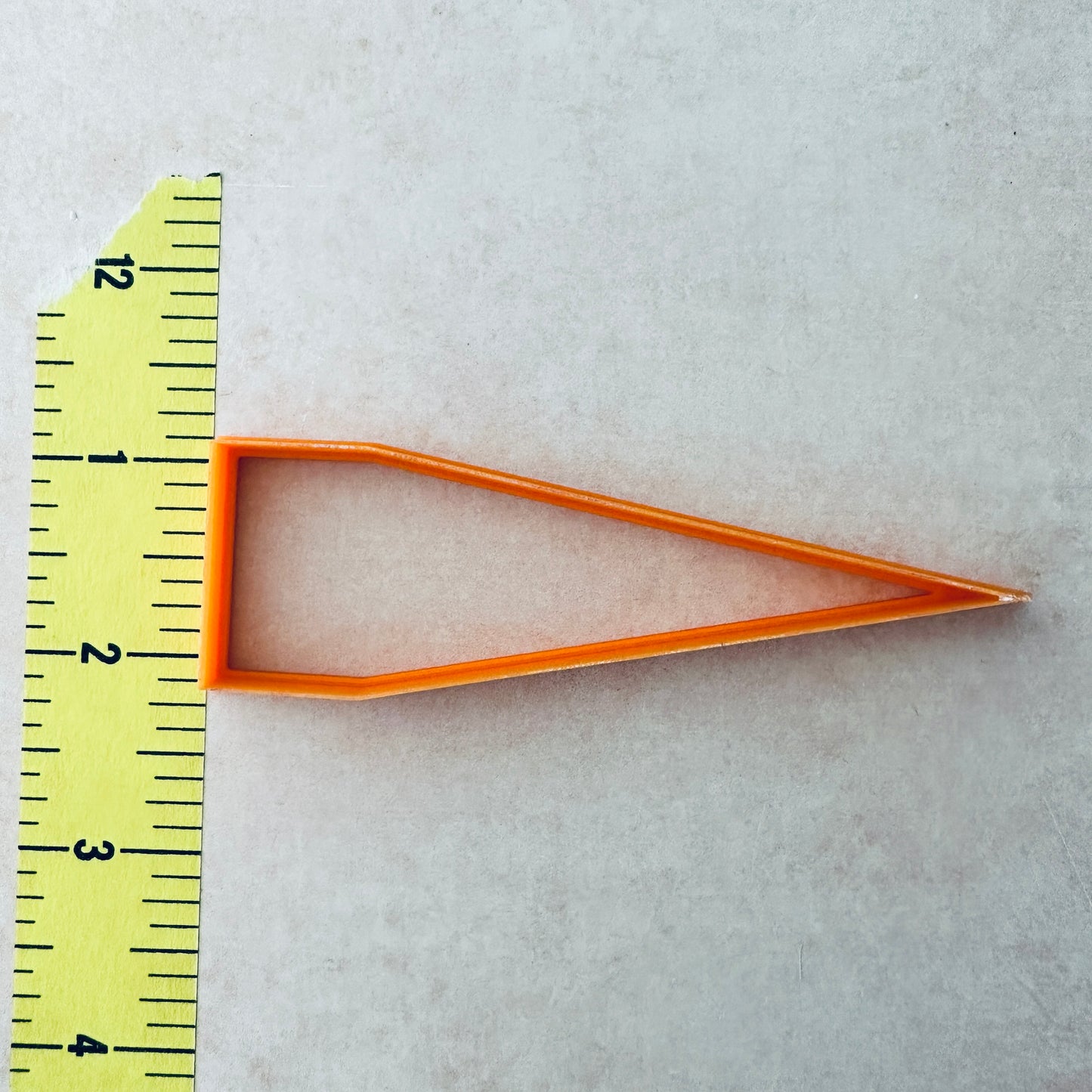 1 inch Rolled clay bead cutter - basic short triangle | paper bead style clay cutter