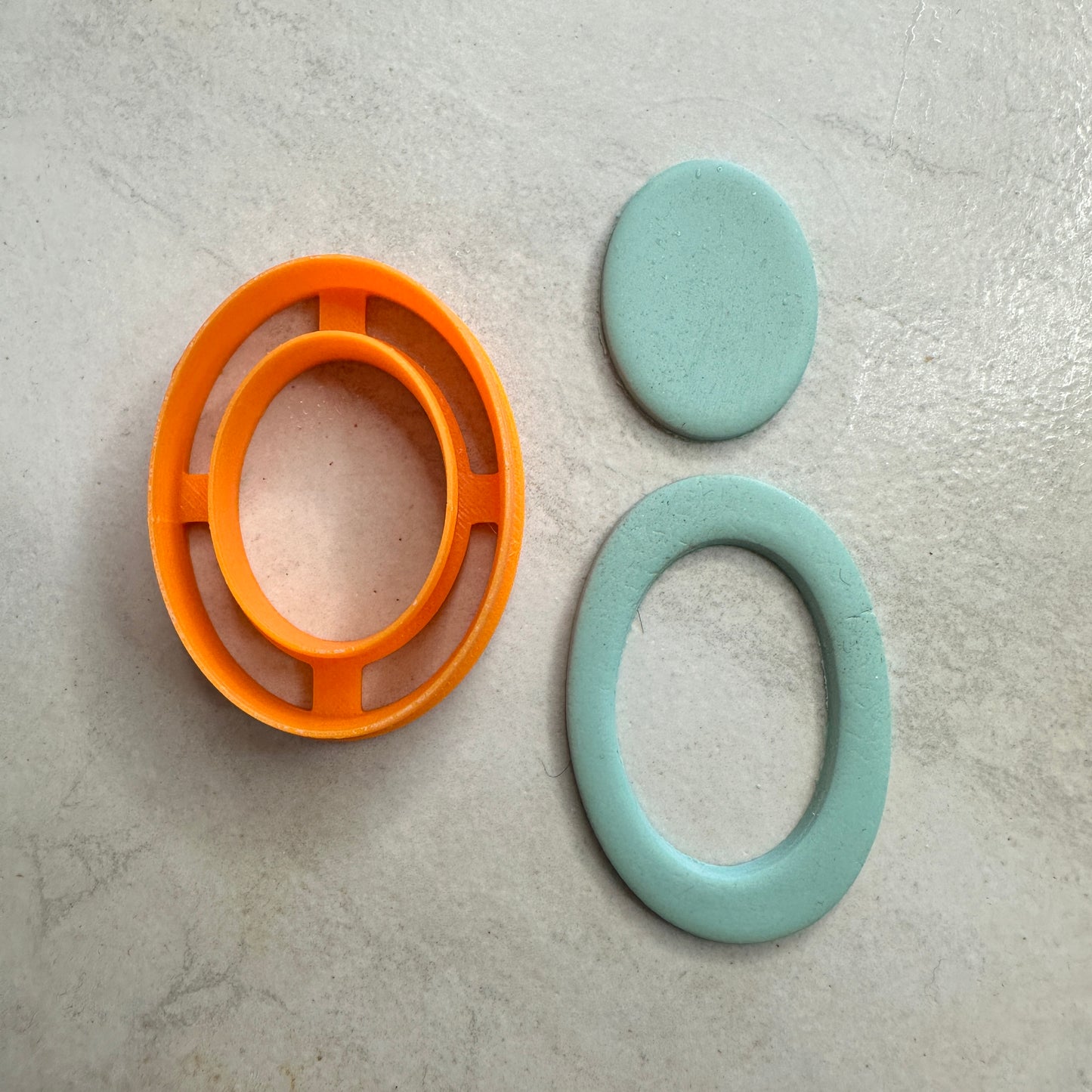 Oval Polymer Clay Cutter – 1.5" Tall | Chain Link, Skinny Link, Stud & Drop Earring Cutter