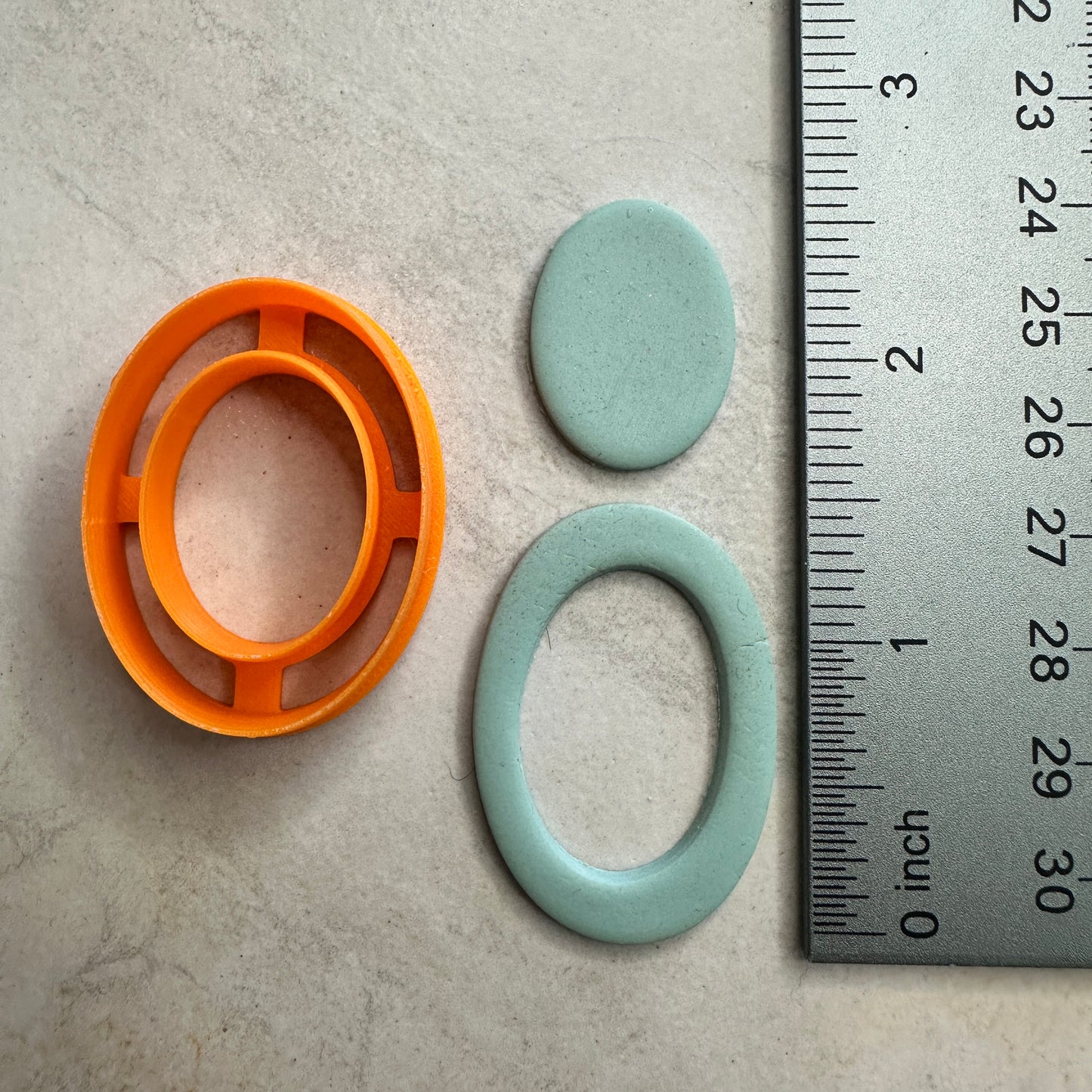 Oval Polymer Clay Cutter – 1.5" Tall | Chain Link, Skinny Link, Stud & Drop Earring Cutter