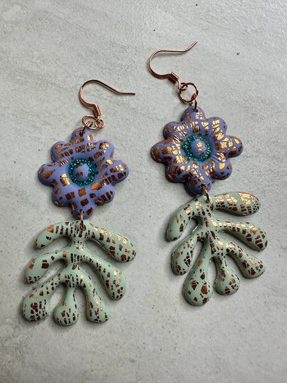 Floopy Flower Polymer Clay Cutter Set – 2-Piece Earring Cutter | Whimsical Flower + Abstract Leaf - Create Along 
