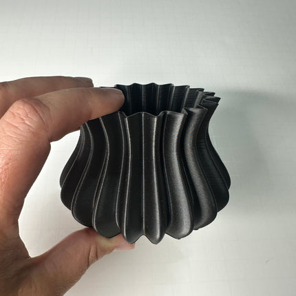 Fluted Starry Tool Cup for Polymer Clay & Sculpting Tools – Hematite Gray with Hidden Star Detail - Create Along 