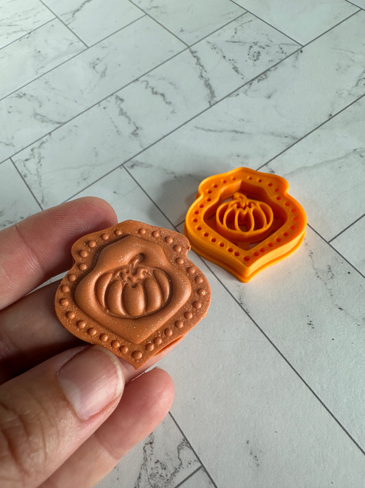 Pumpkin full press polymer clay relief cutter